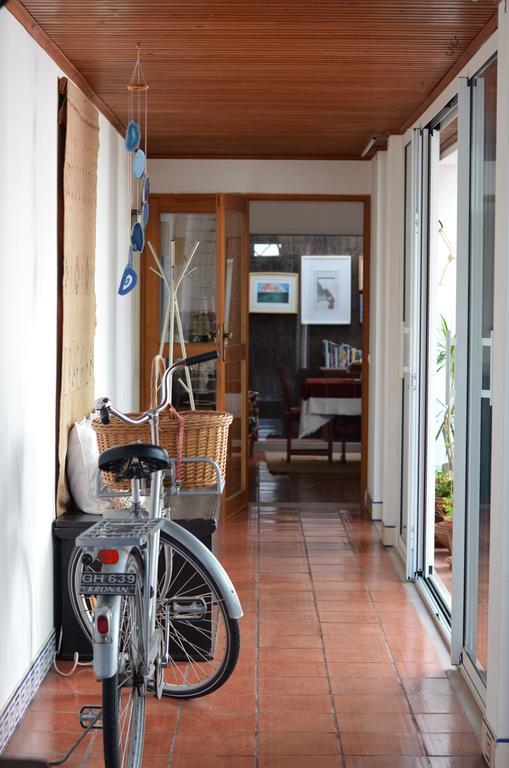A Casa Da Arvore Bed & Breakfast Вила Нова де Милфонтеш Екстериор снимка